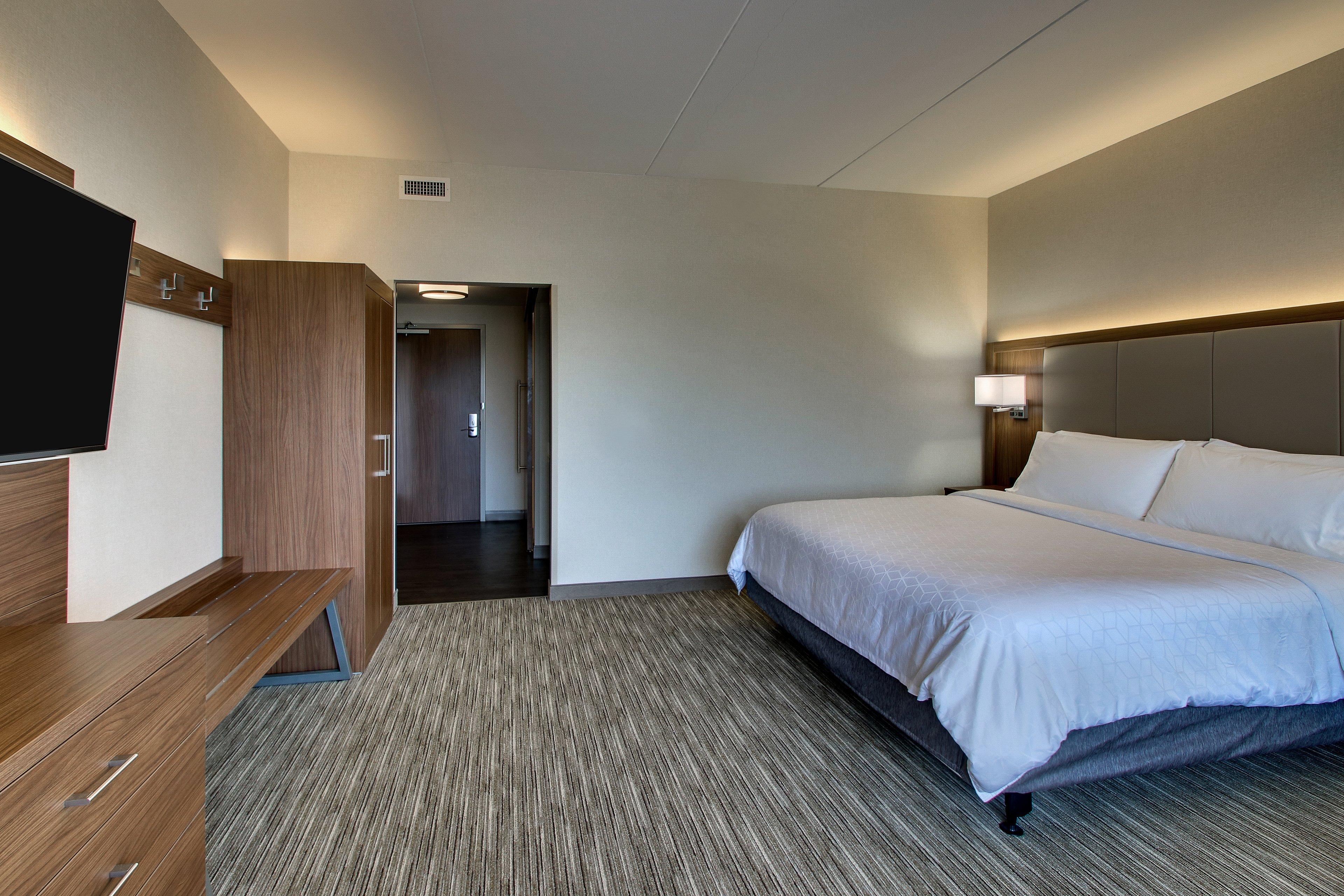 Holiday Inn Express & Suites Troy By Ihg Exterior foto